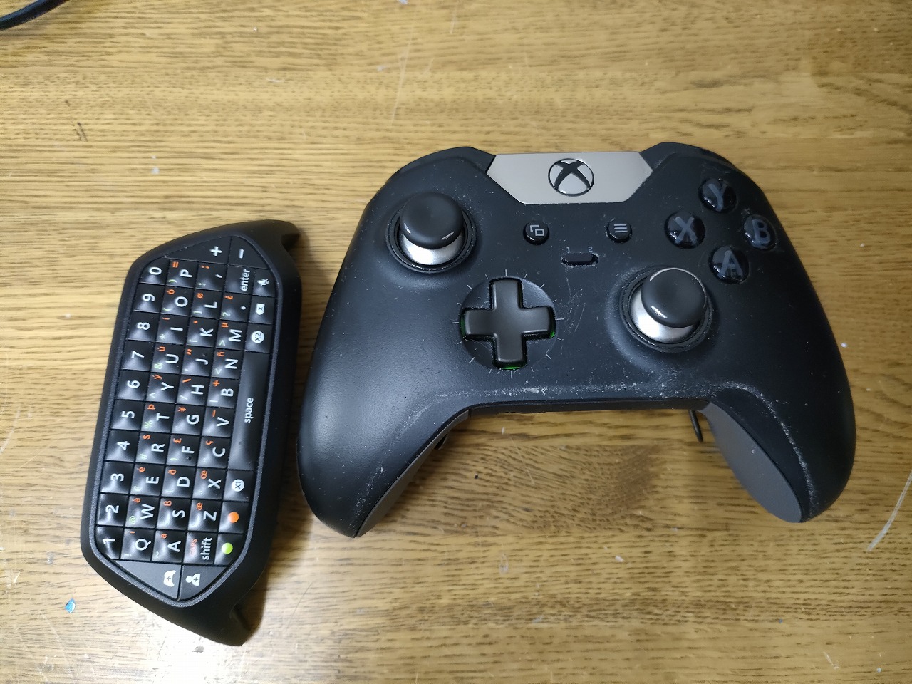 コントローラー